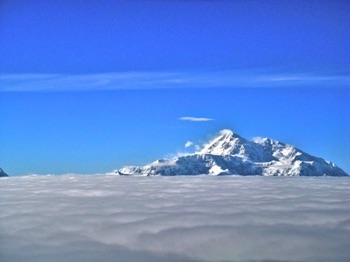 Mt McKinley Fly-by, Mount McKinley above the clouds Mt McKinley Fly-by, Mount McKinley above the clouds